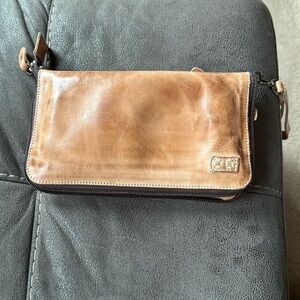 Bedstu wristlet